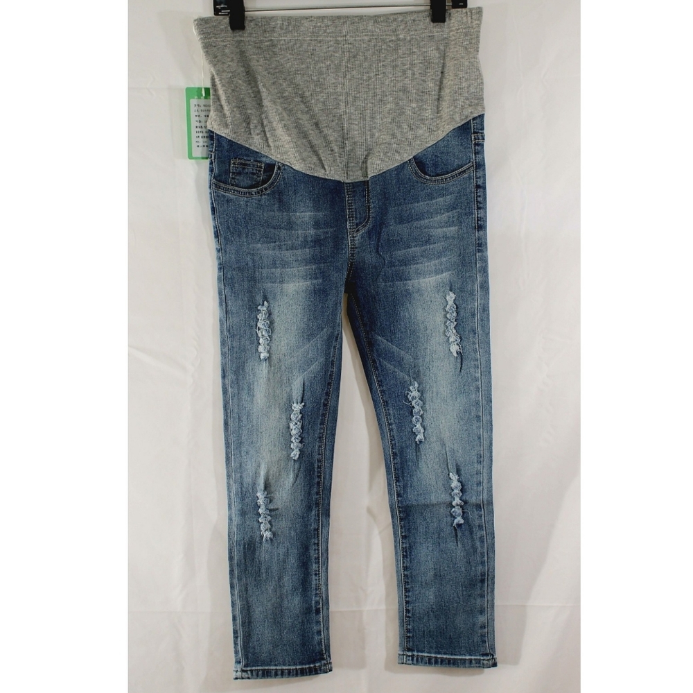 Maternity Cropped Jeans